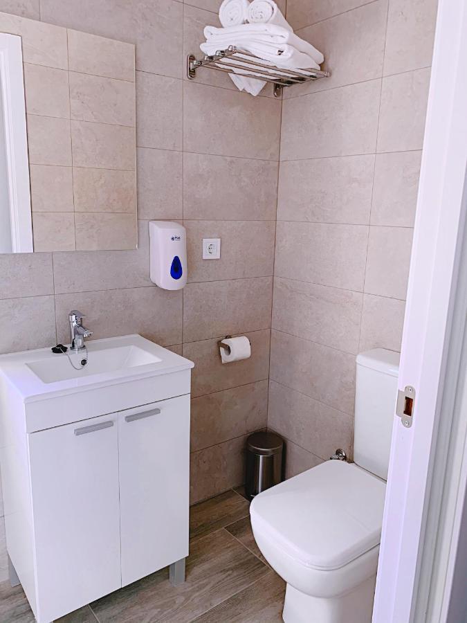 Hostal El Castillo Alcalá de Guadaira Exteriér fotografie
