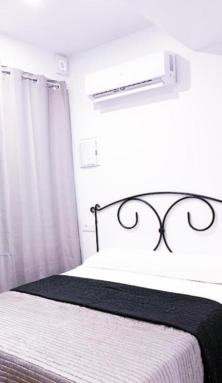 Hostal El Castillo Alcalá de Guadaira Exteriér fotografie